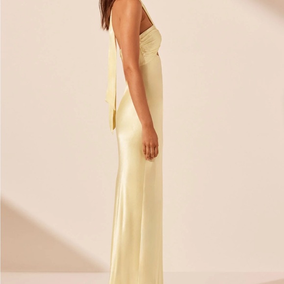 Shona Joy Yellow Silk Halter Gown - Picture 4 of 5